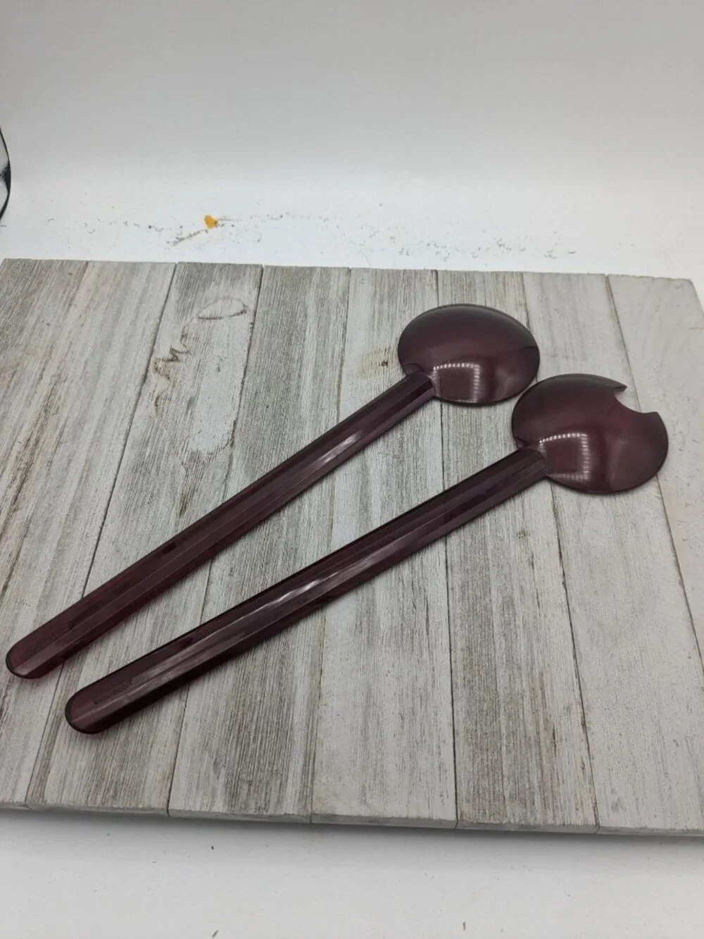Tupperware Sheerly Elegant Cranberry 2 Salad Spoons Sporks Serving Utensil 12